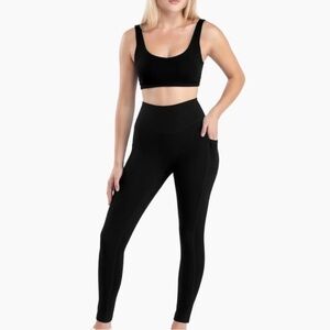 Namarie (discontinued) black pocket leggings